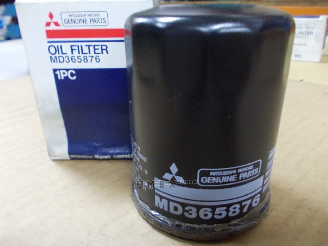 OEM OIL FILTER MD365876