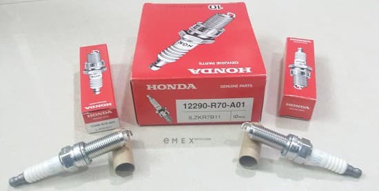 OEM SPARK PLUG 12290R70A01