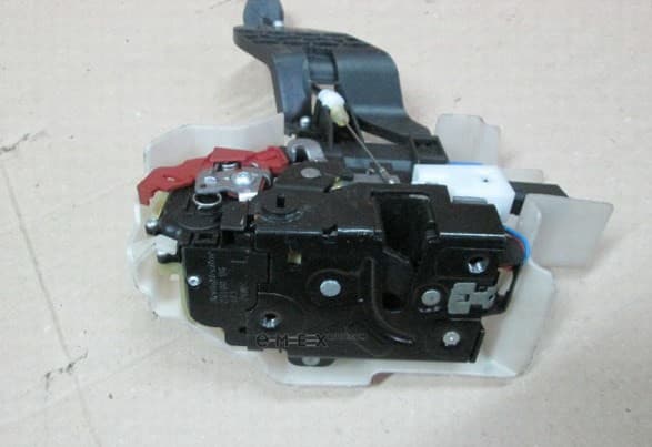 OEM LATCH 7L0839015G