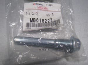 OEM BOLT,FR BRAKE MB618227