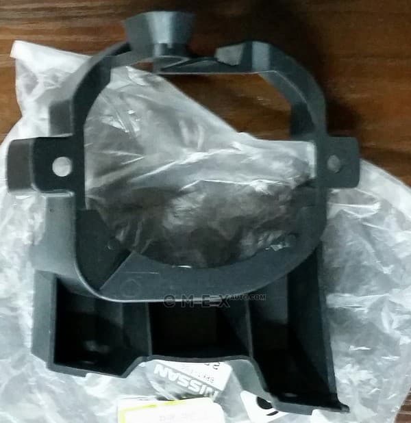 OEM BRACKET, PLASTIC 26915BR00A