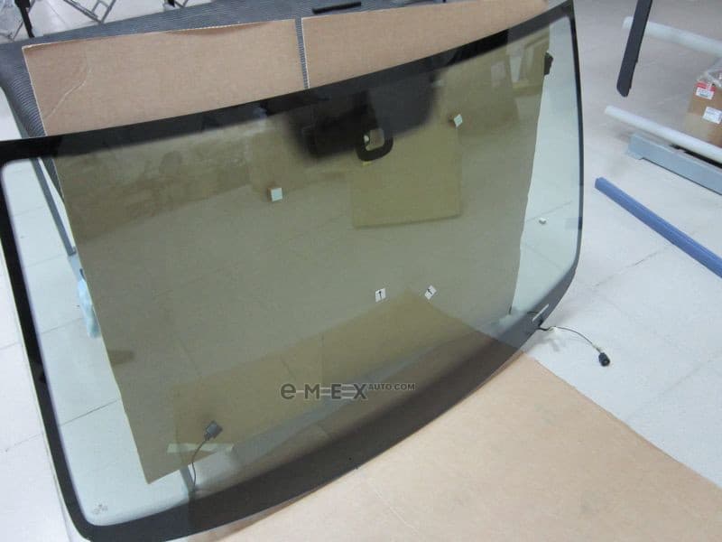 OEM WINDSHIELD 3C0845011BR