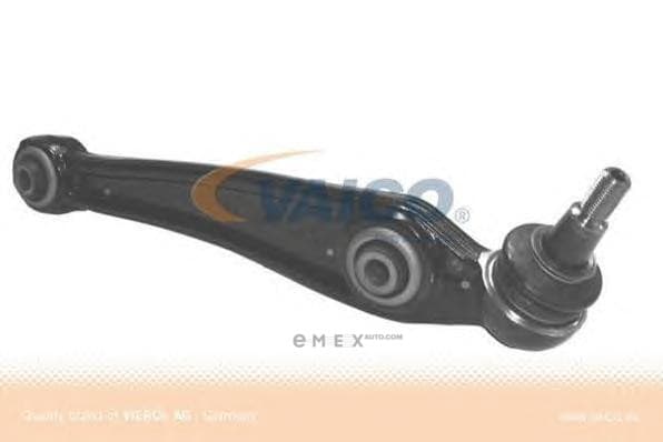 OEM WISHBONE W BUSH RH/E70/71/X5 V201174