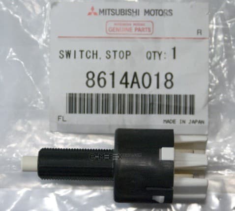 OEM SWITCH ASSY, STOP LAMP 8614A018