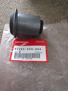 OEM BUSH,LWR ARM FR 51392S5A004