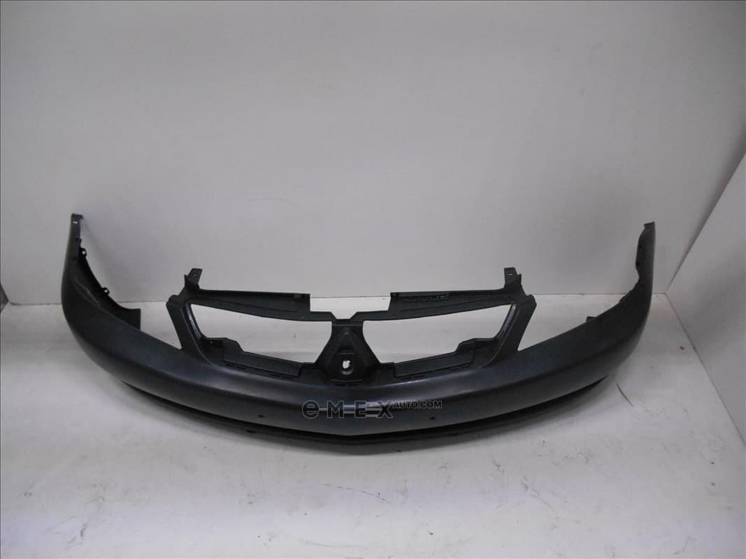 OEM BUMBER COVER ASSY MB04140BA