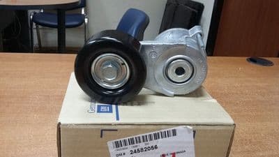 OEM TENSIONER ASSY, PULLEY 24582056