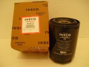 OEM OIL FILTER (SPIN-ON) 2995655