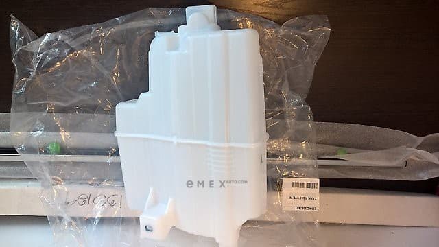 OEM RESERVOIR ASSY, WINDSHIELD KD5367481