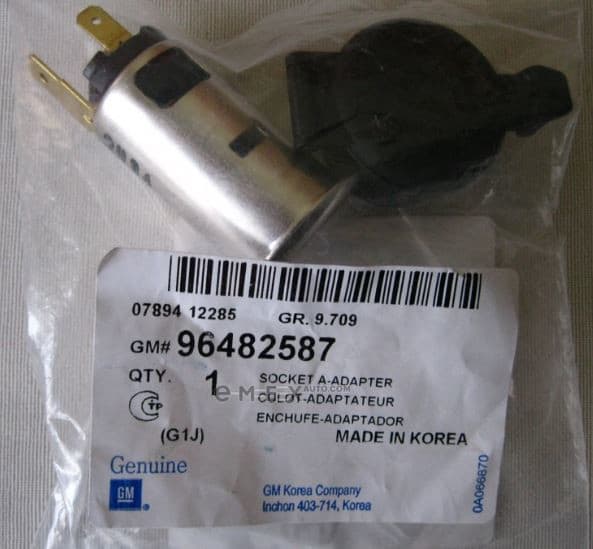 OEM RECEPTACLE ACSRY PWR 96482587