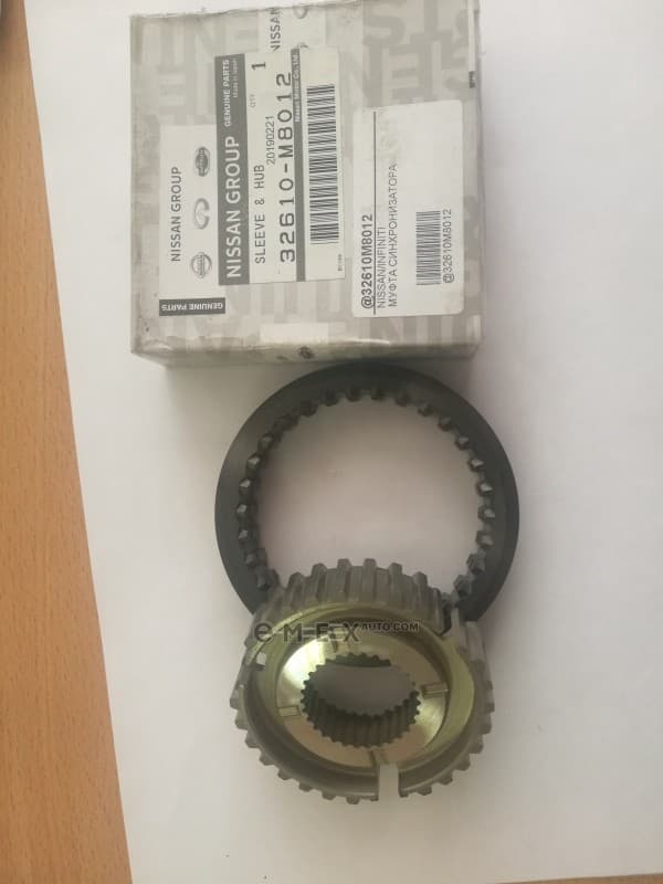 OEM SLEEVE & HUB 32610M8012