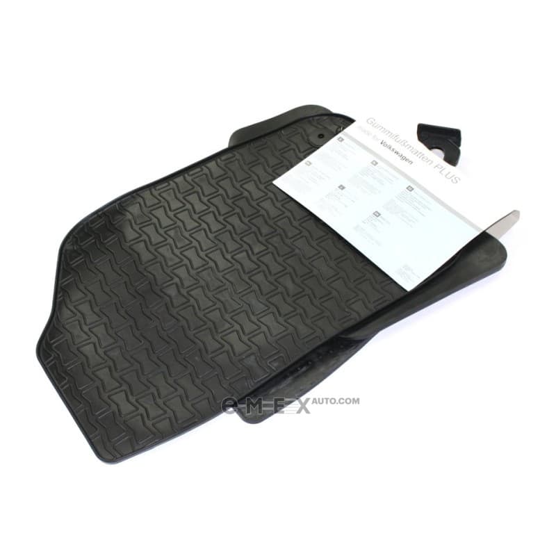 OEM FLOORMATS 6R1061550041