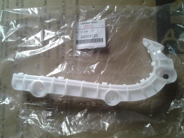 OEM BRACKET, PLASTIC 6400A588