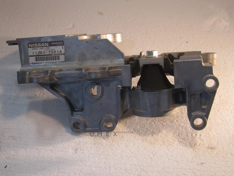 OEM BODY PANNEL, BRACKET ASSY 11220JD21A