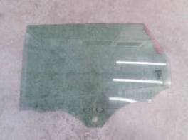 OEM GLASS - REAR DOOR LR044530