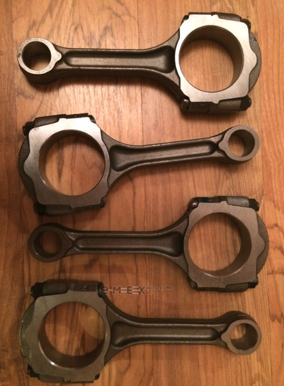 OEM PISTON CONNECTING ROD 121000999R