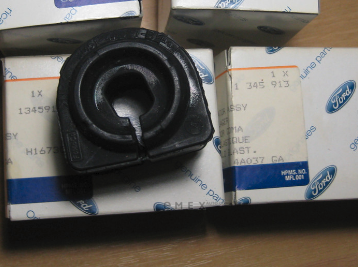 OEM INSULATOR ASSY 1345913