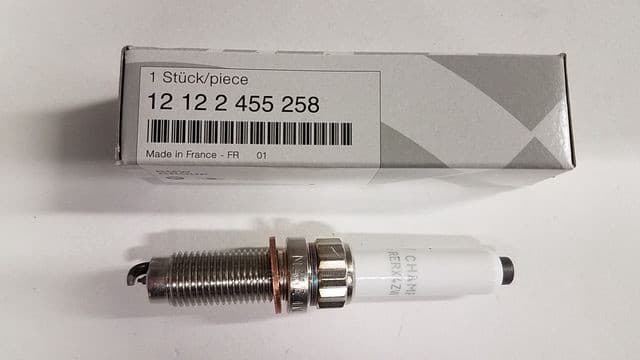 OEM SPARK PLUG 12122455258