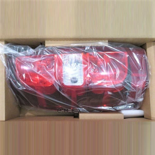 OEM LAMP ASSY, REAR 3351929LAS