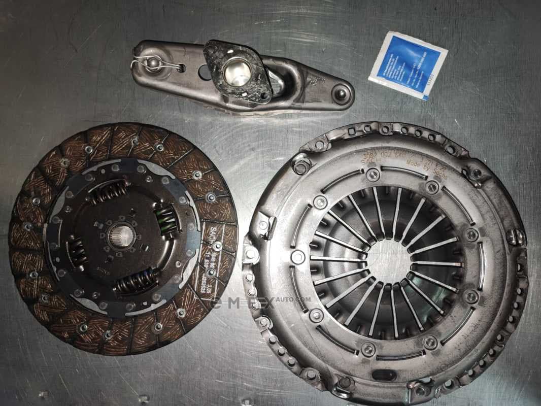 OEM Clutch Kit 3000951088