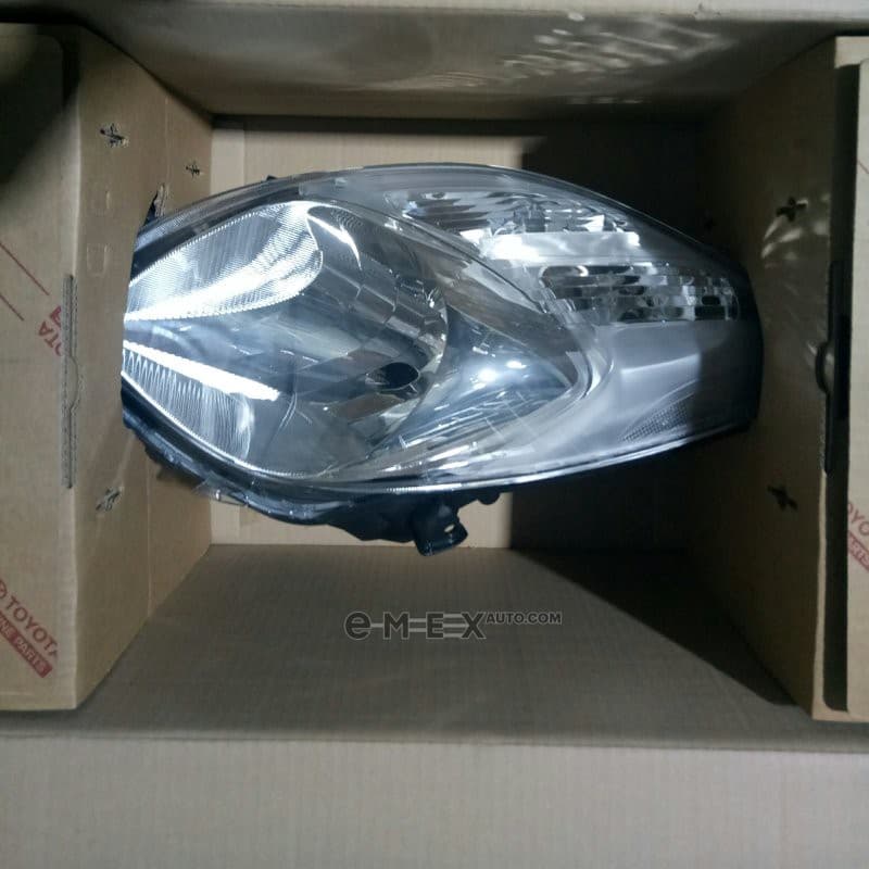 OEM HEADLAMP ASSY 811700D120