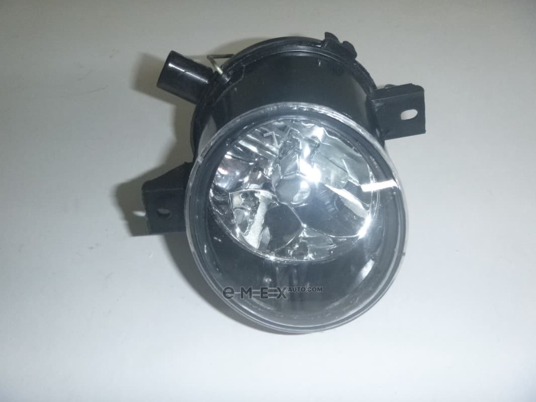 OEM FRT FOG LIGHT ASSLY - RH 3018011