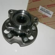 OEM HUB & BEARING ASSY, 4241048041