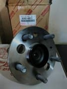 OEM HUB & BRG ASSY, RR 4245048011